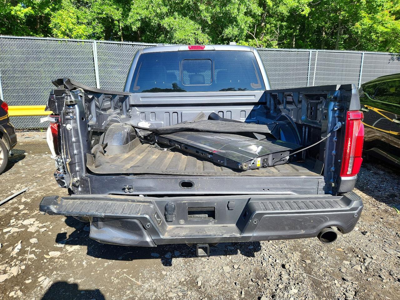2025 FORD F150