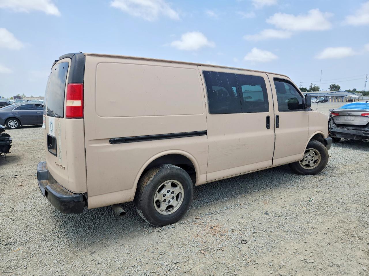 2006 CHEV EXPRESS