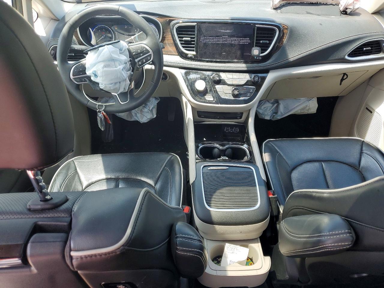 2022 CHRYSLER PACIFICA