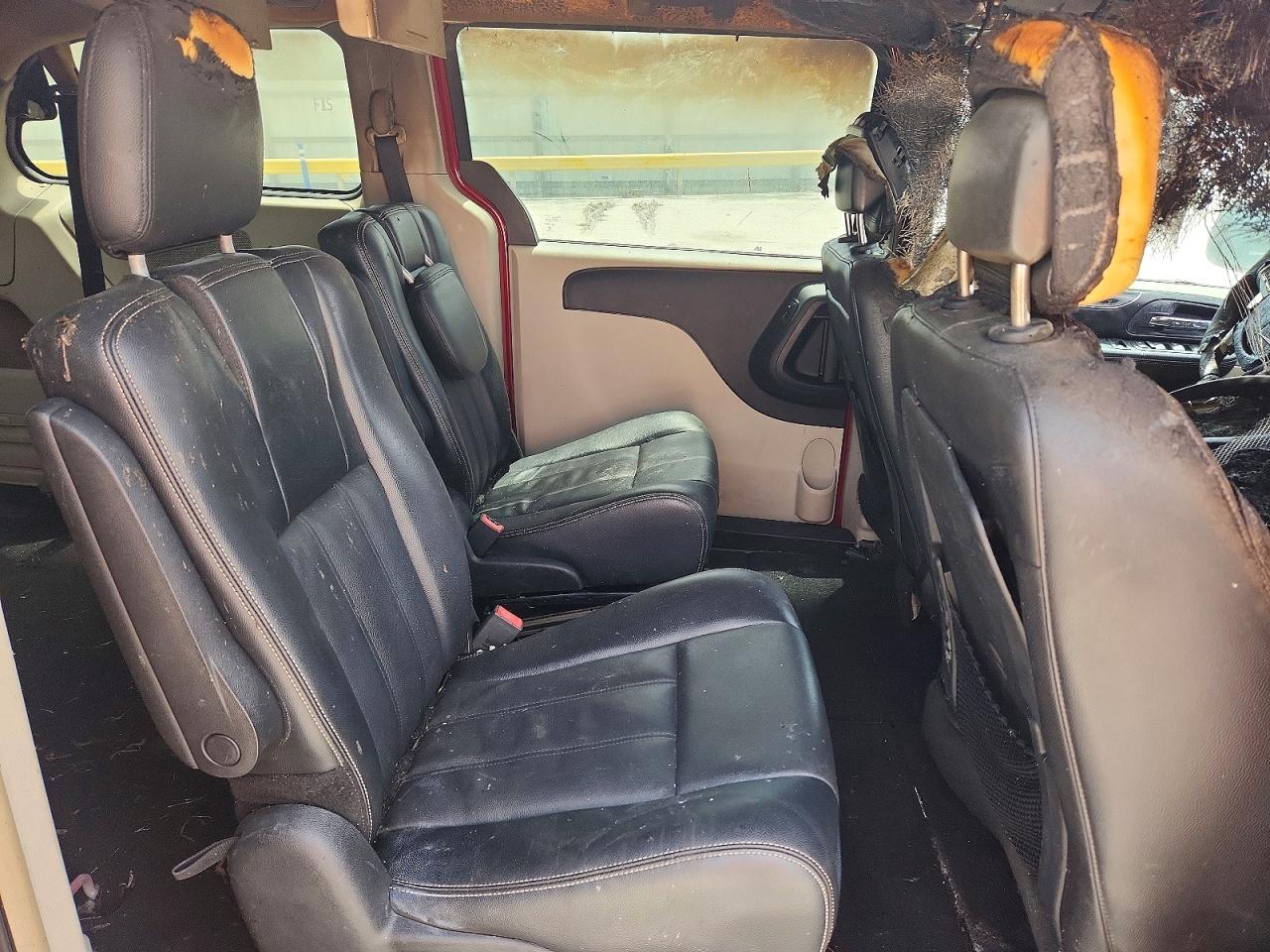 2014 CHRYSLER MINIVAN
