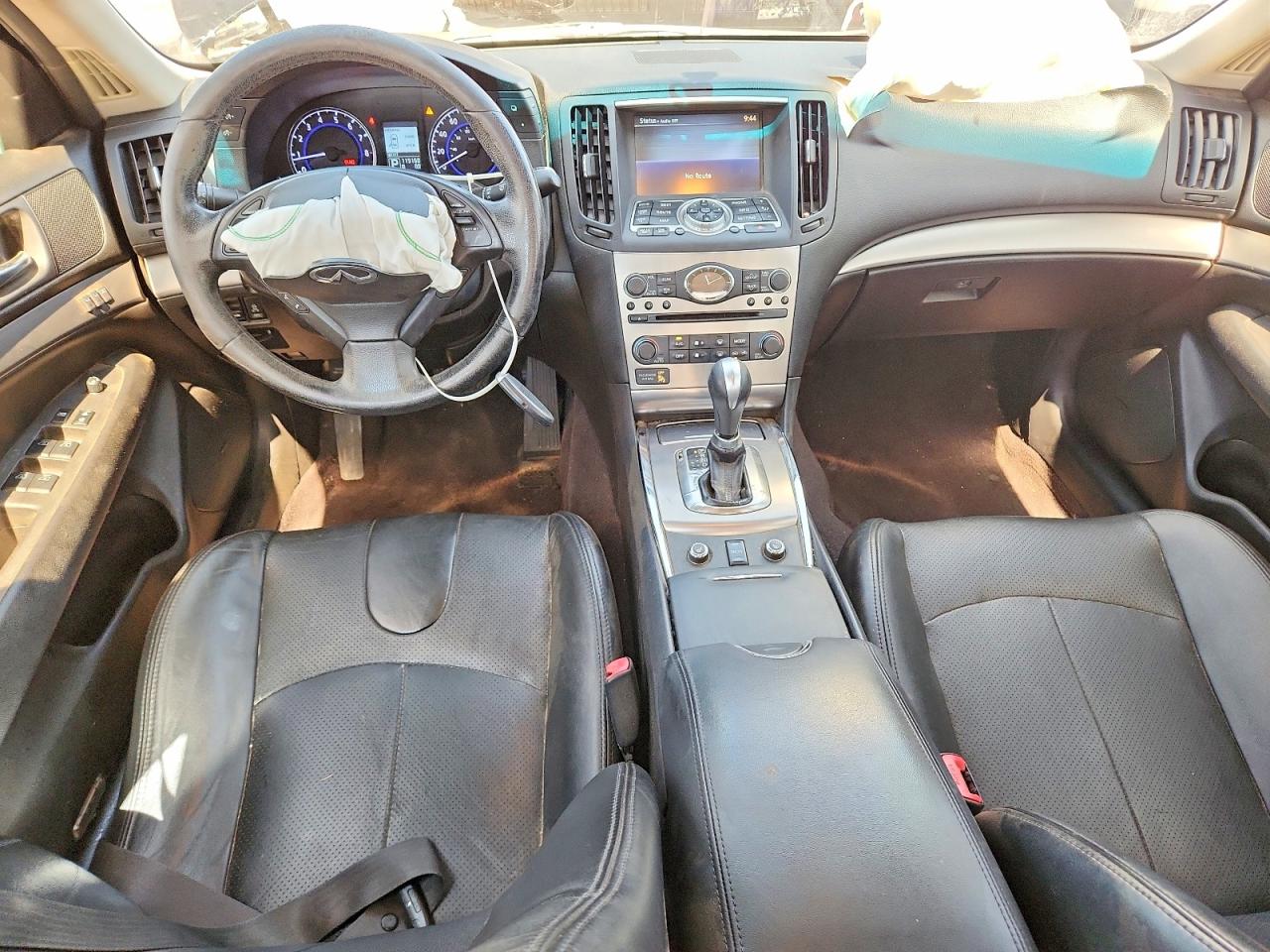 2013 INFINITI G37
