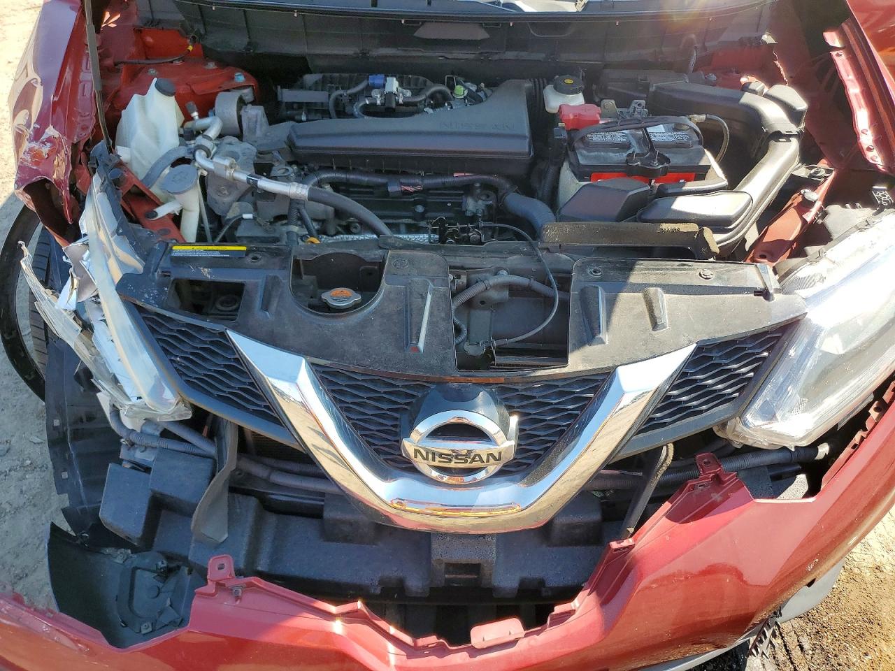 2015 NISSAN ROGUE