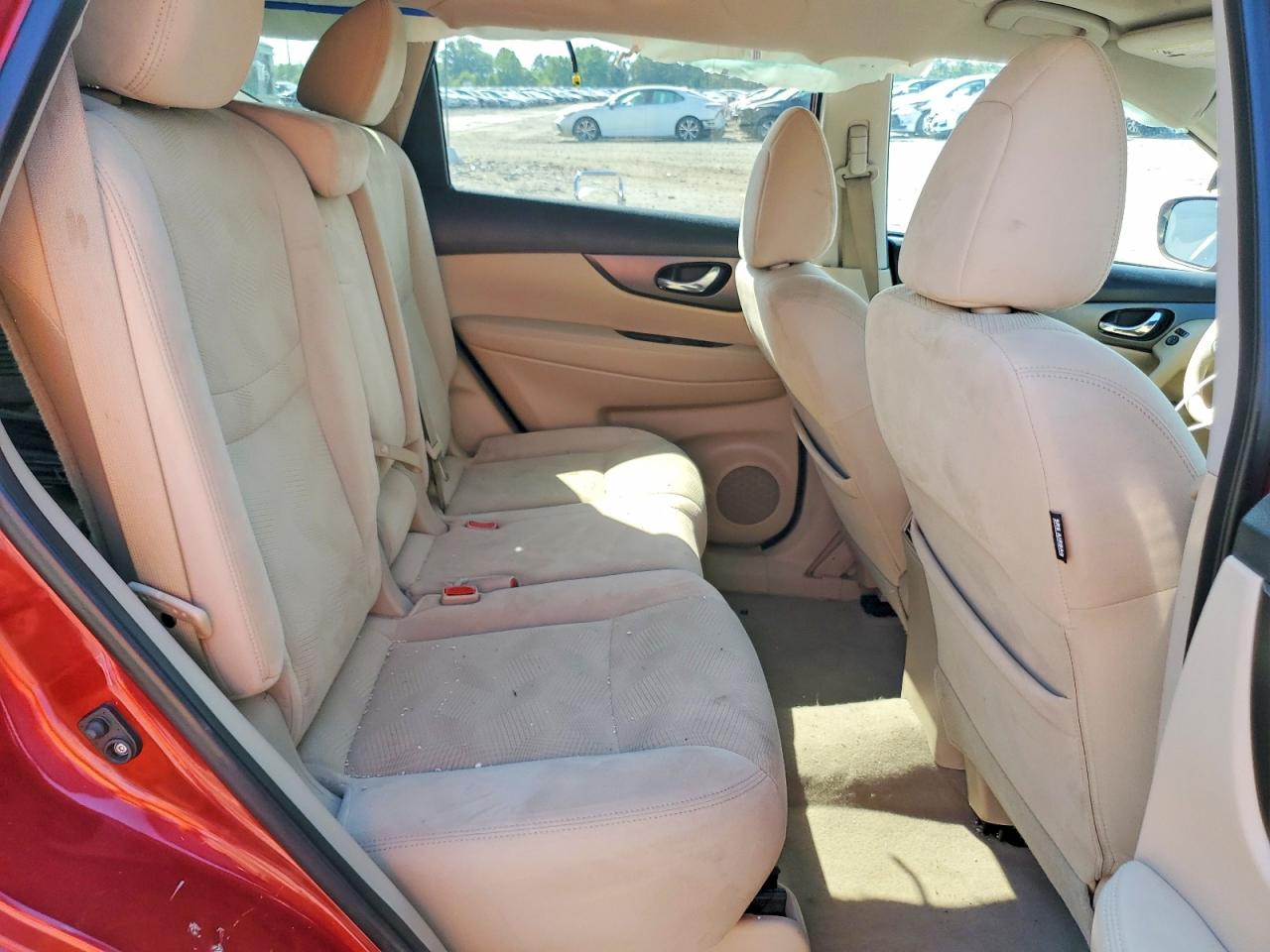 2015 NISSAN ROGUE