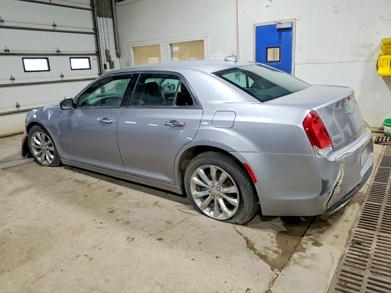 2018 CHRYSLER 300