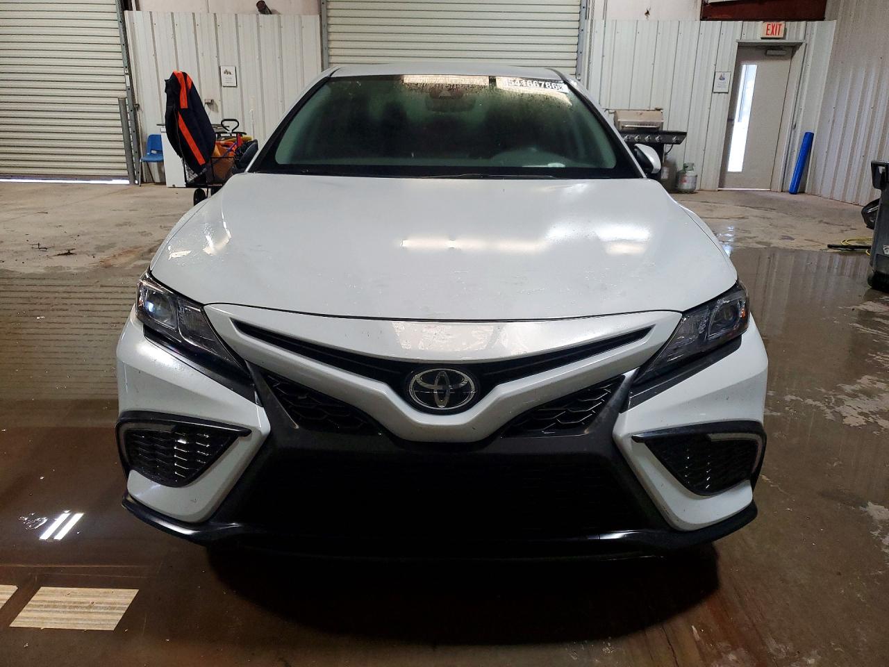 2024 TOYOTA CAMRY