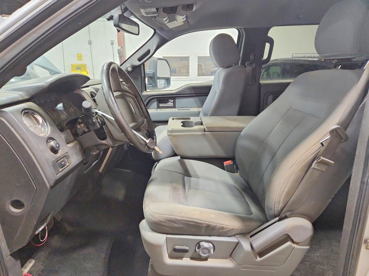 2013 FORD F150