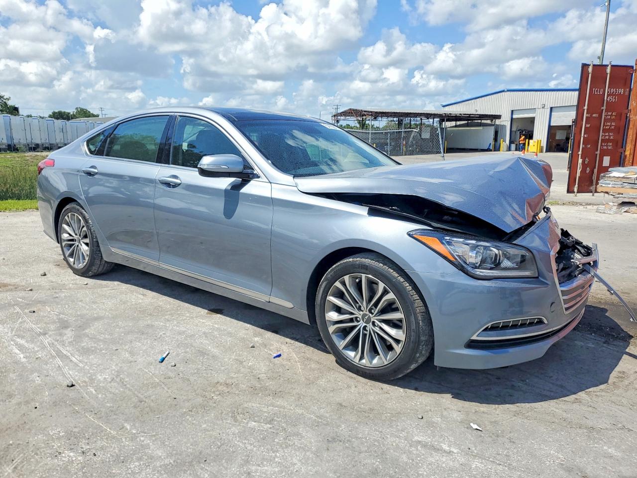 2015 HYUNDAI GENESIS