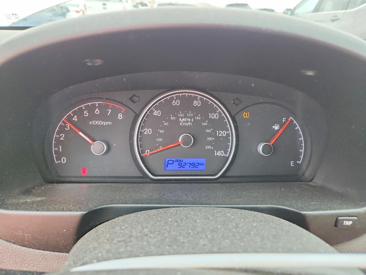 2010 HYUNDAI ELANTRA
