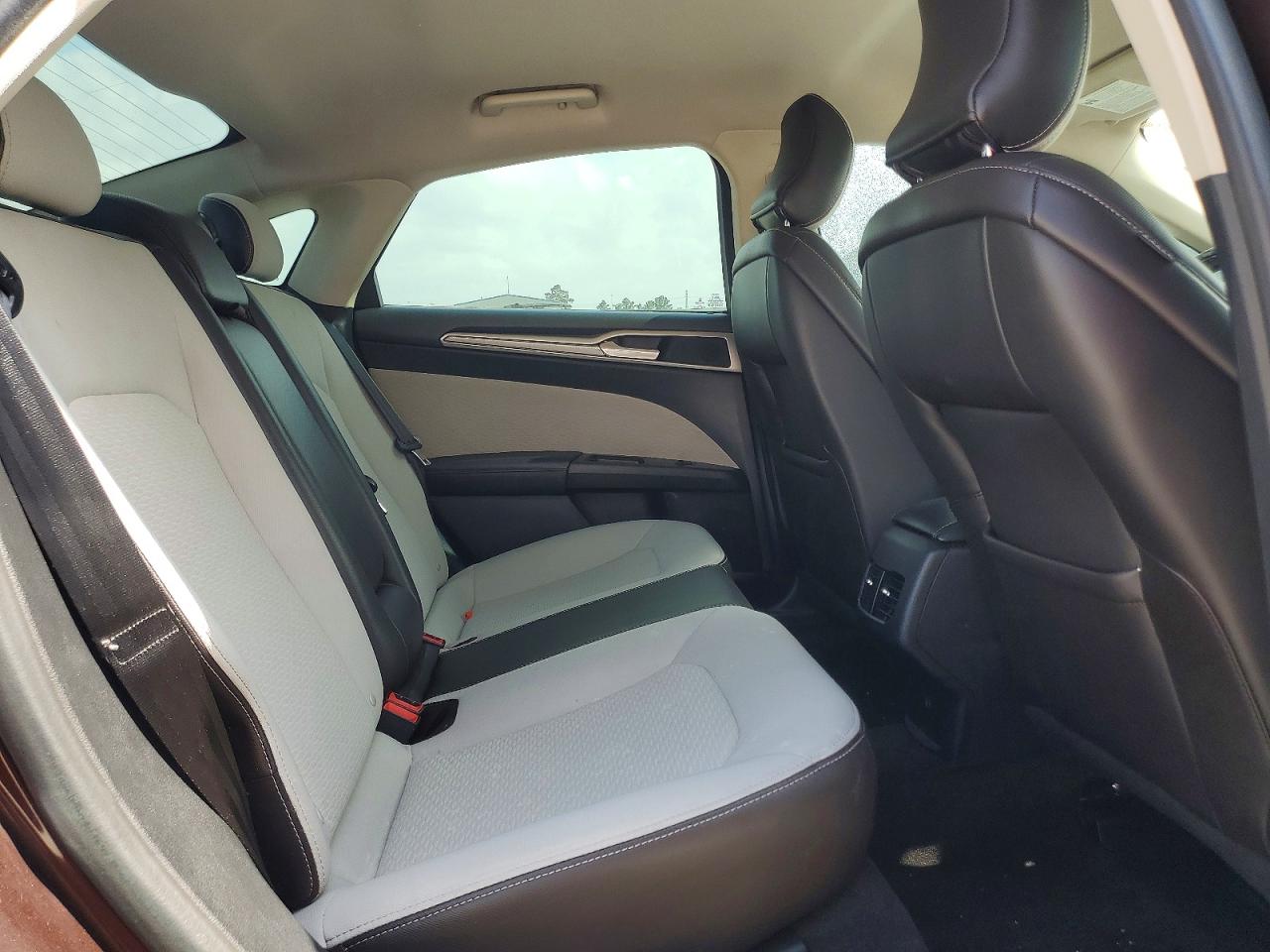 2019 FORD FUSION