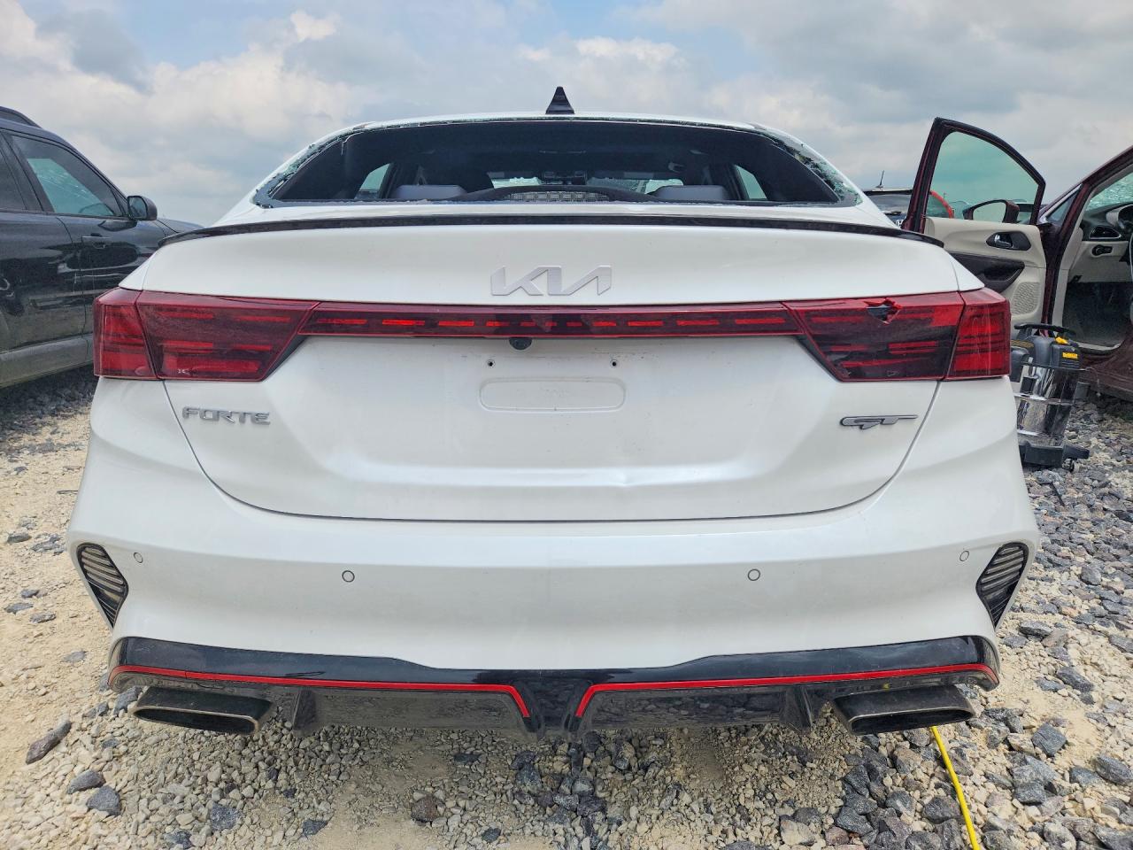 2024 KIA FORTE