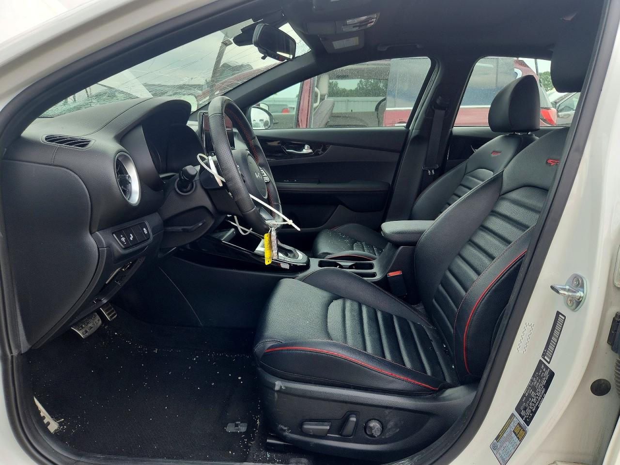 2024 KIA FORTE