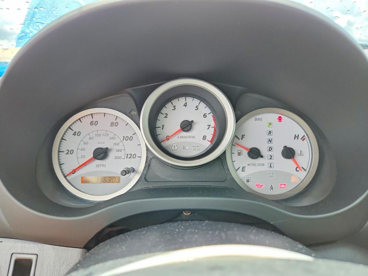 2004 TOYOTA RAV4