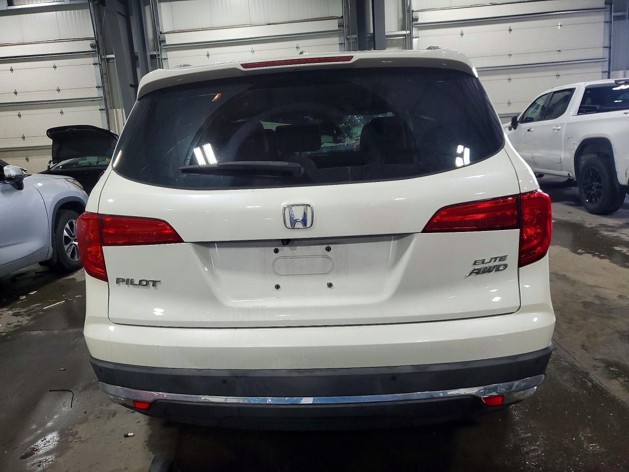 2017 HONDA PILOT