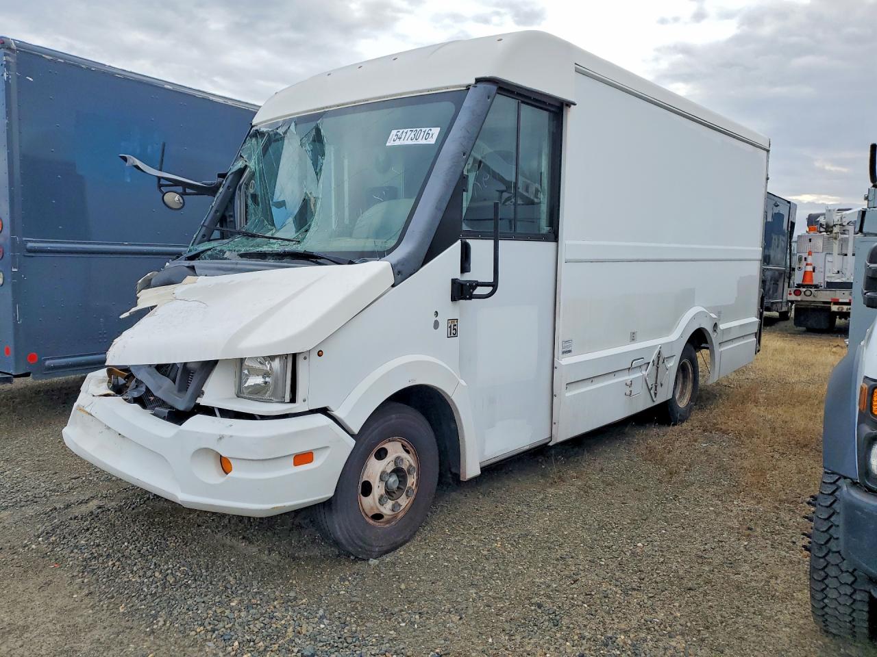2018 ISUZU NPR