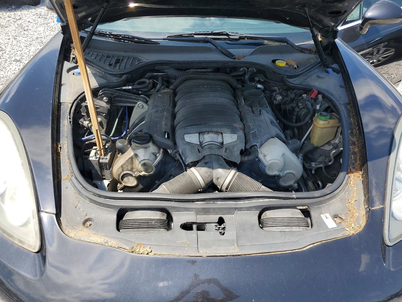 2010 PORSCHE PANAMERA