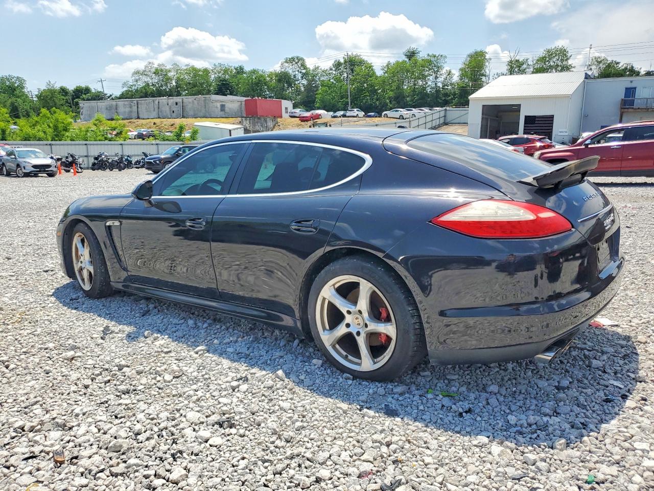 2010 PORSCHE PANAMERA