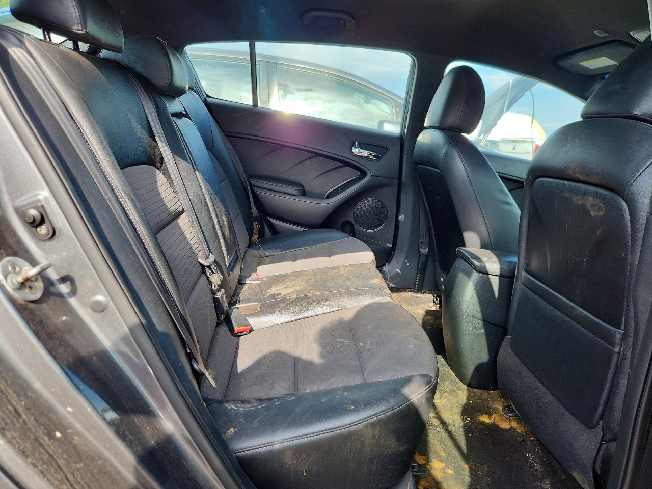 2016 KIA FORTE