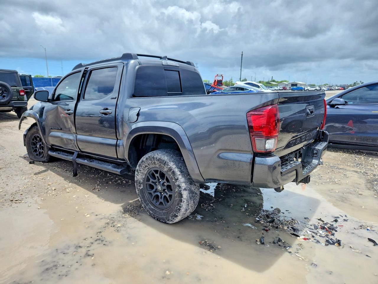2019 TOYOTA TACOMA