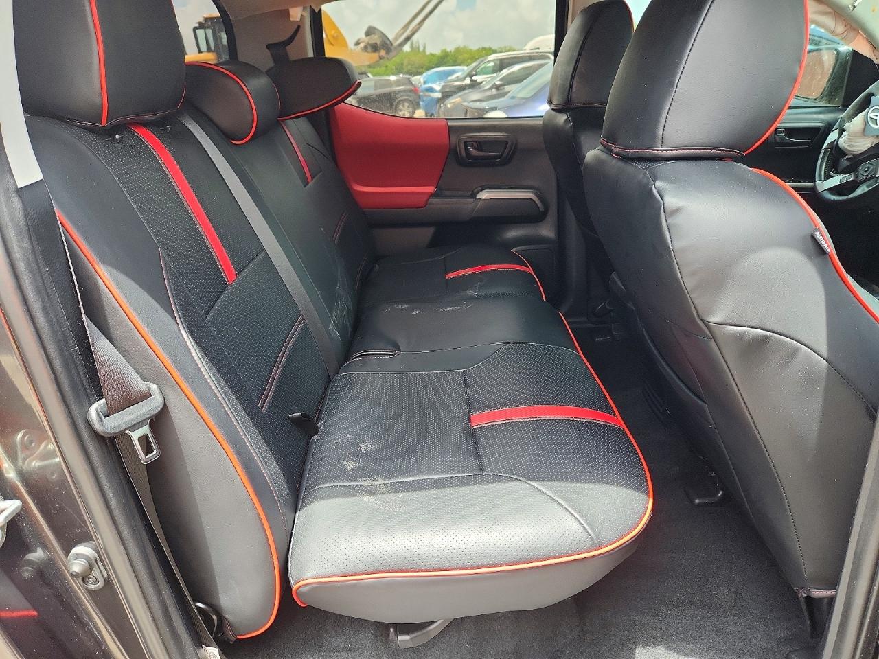 2019 TOYOTA TACOMA