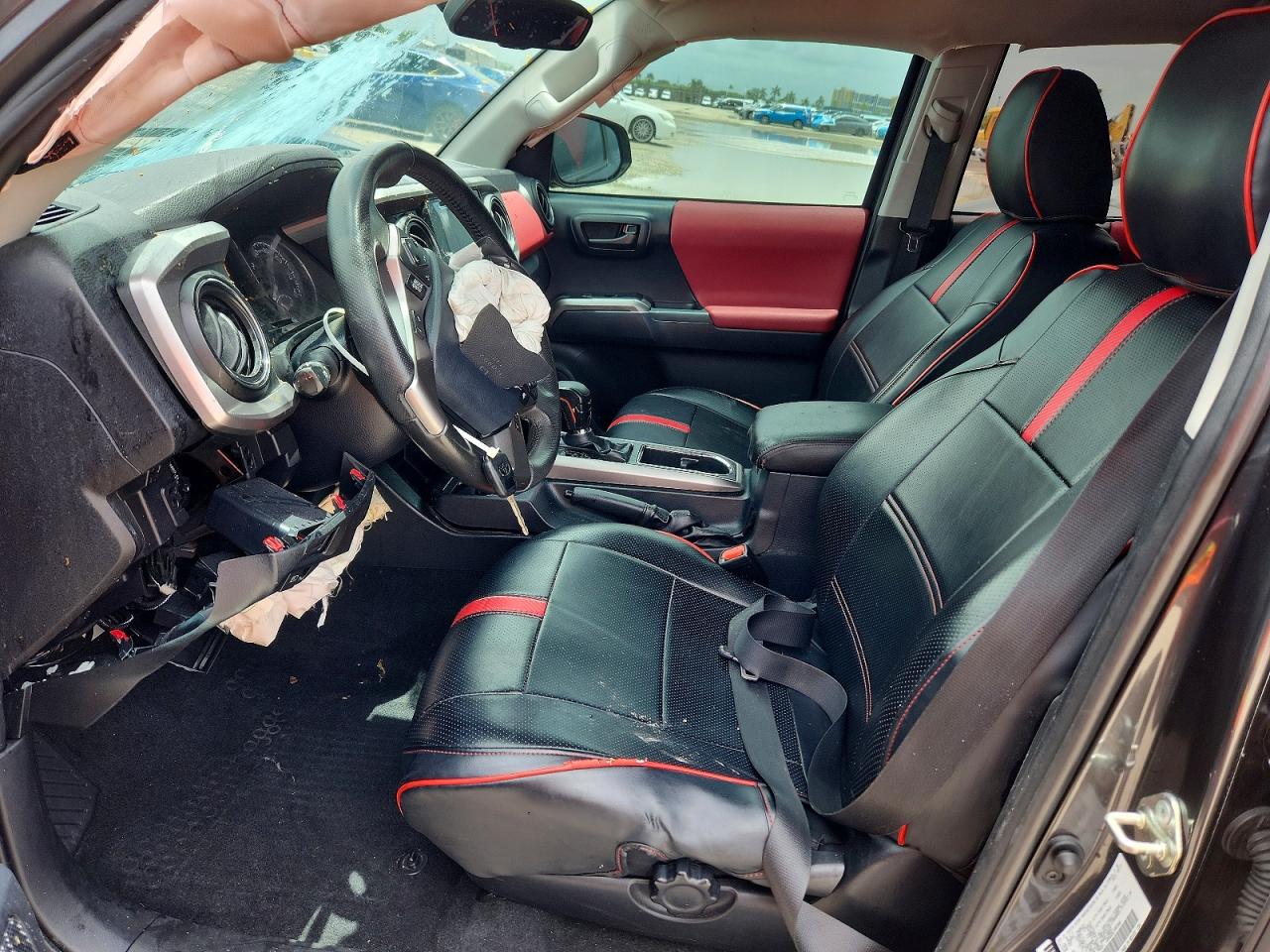 2019 TOYOTA TACOMA