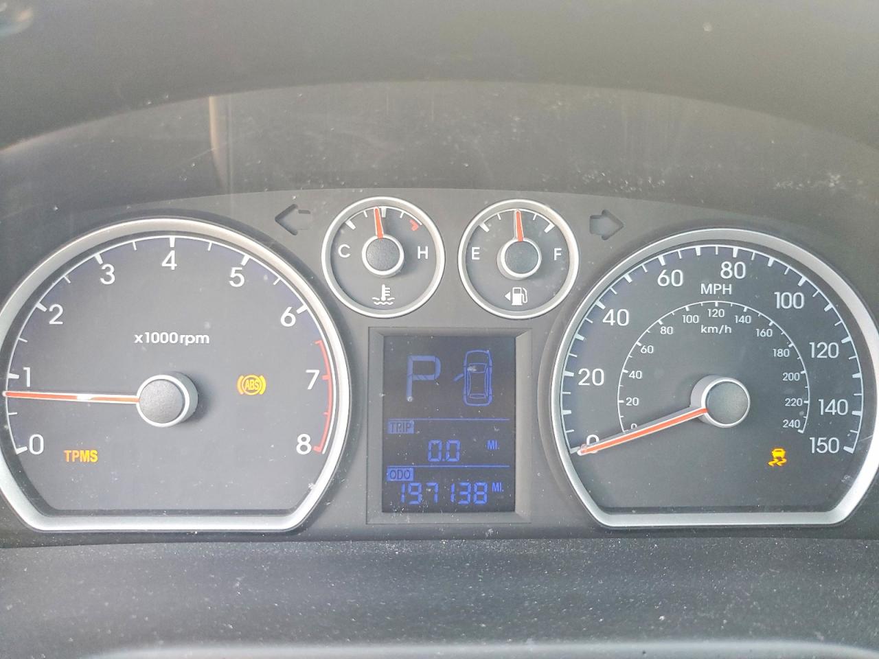2012 HYUNDAI ELANTRA