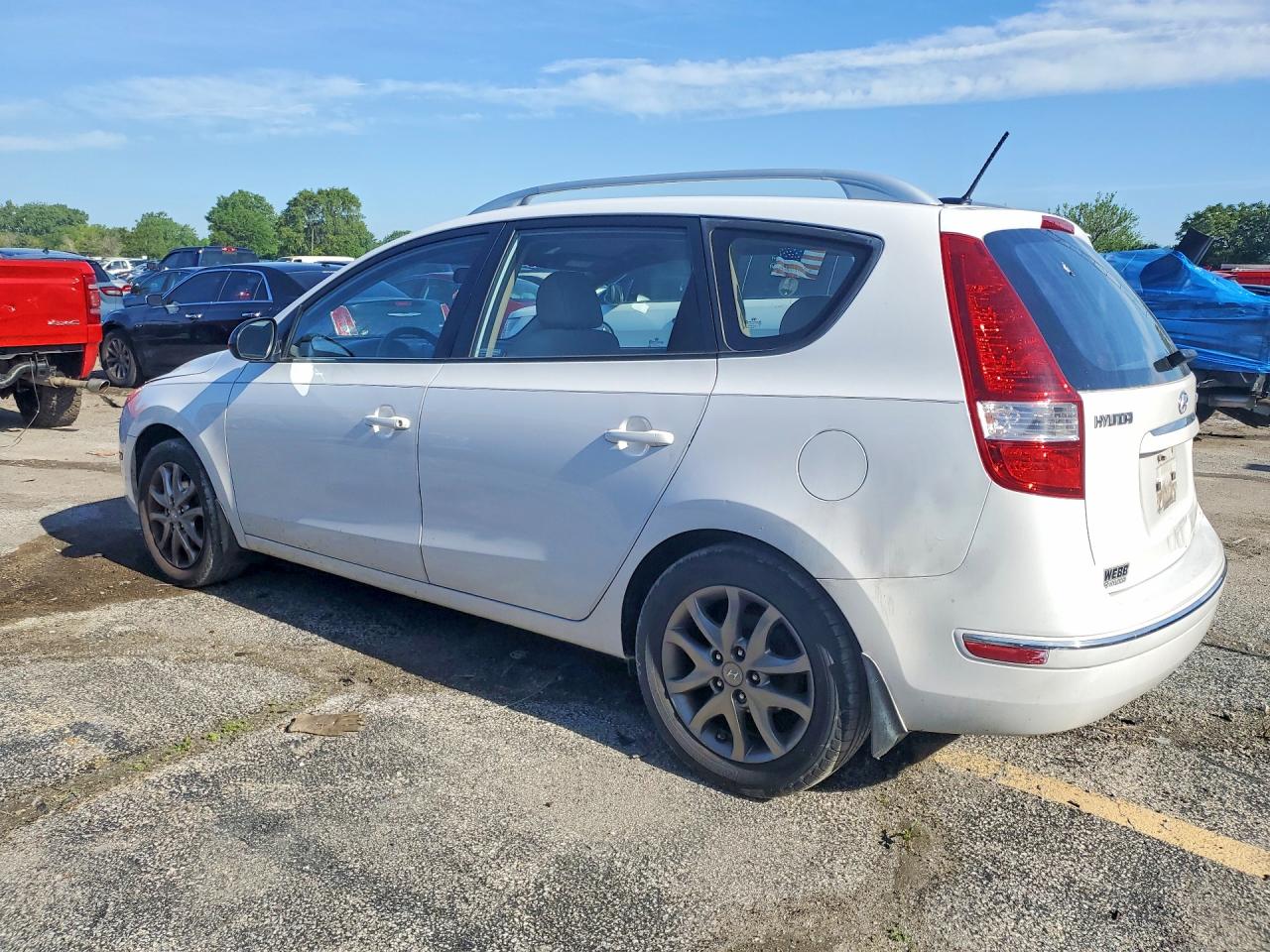 2012 HYUNDAI ELANTRA