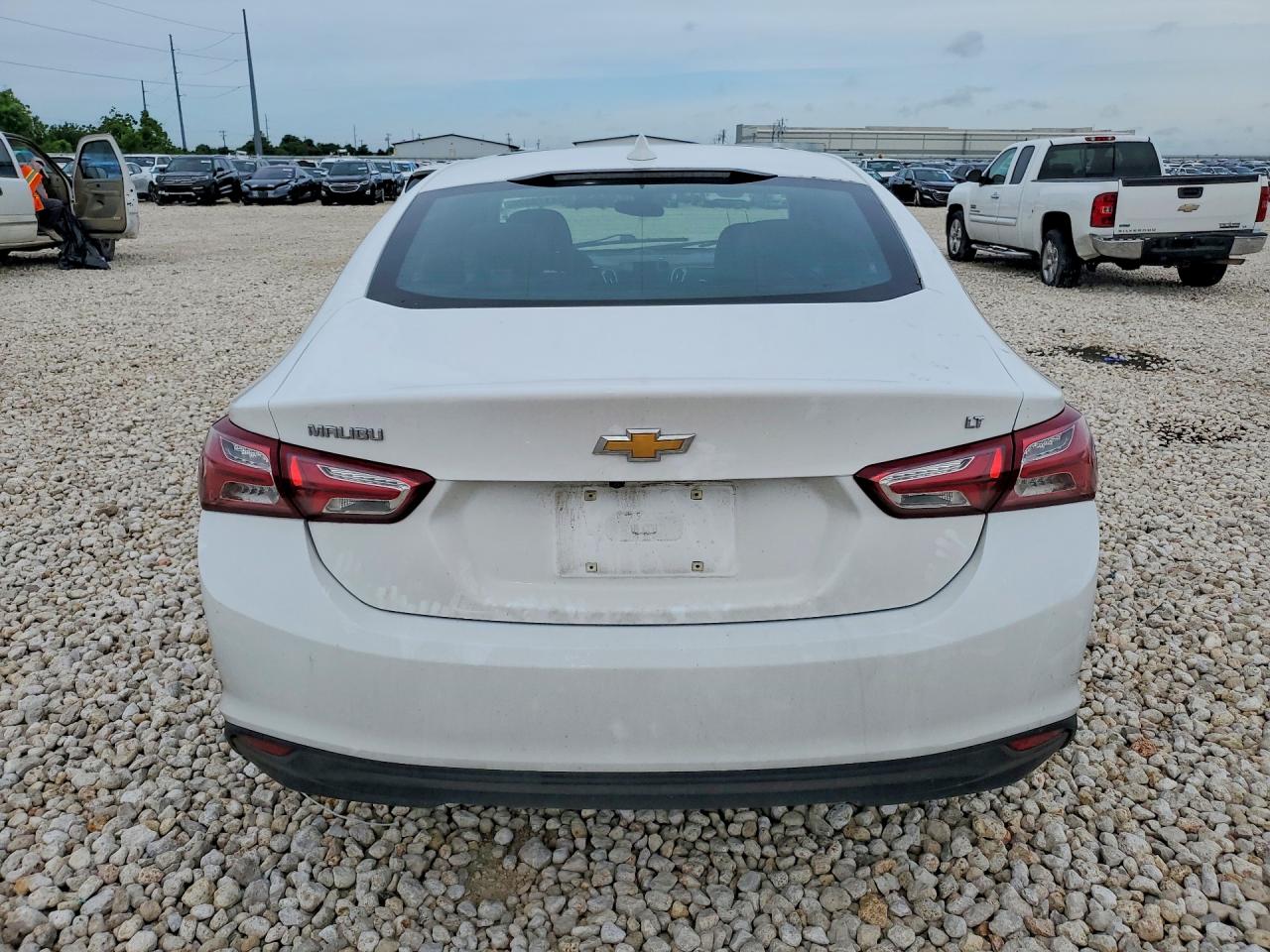2022 CHEVROLET MALIBU