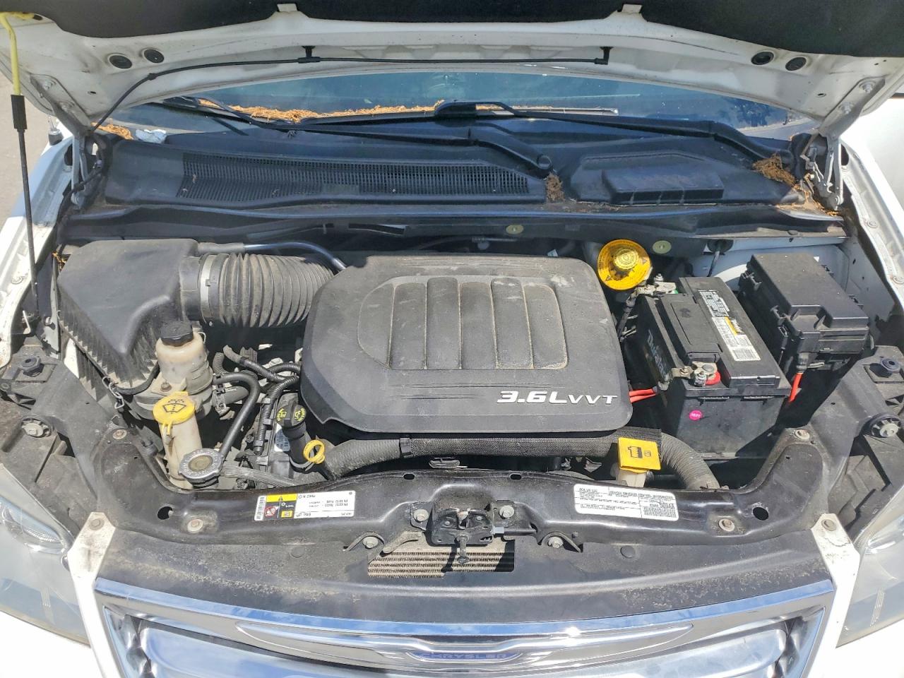 2016 CHRYSLER MINIVAN