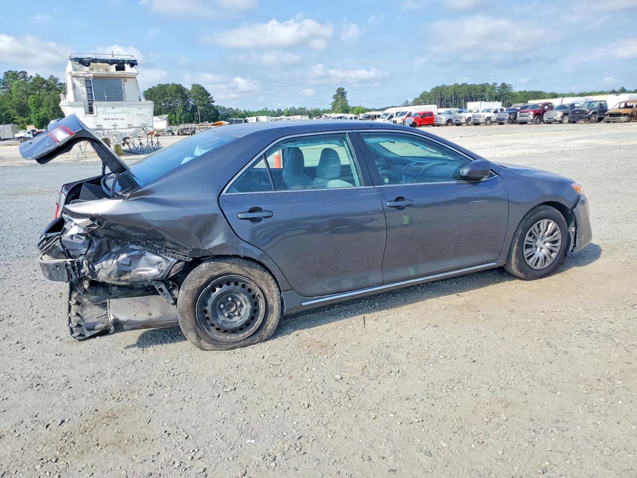 2012 TOYOTA CAMRY
