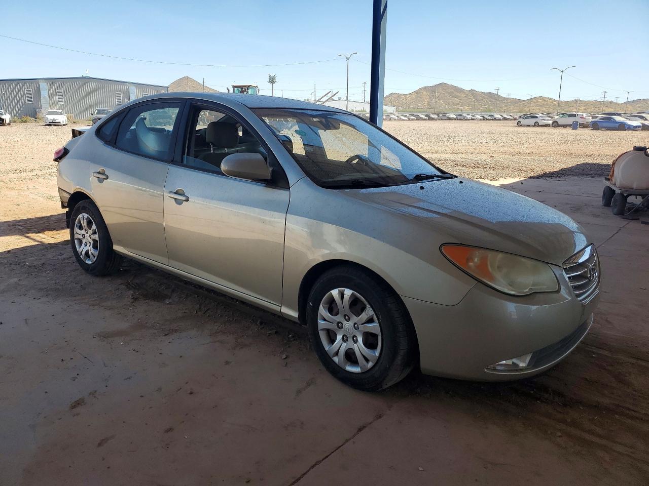 2010 HYUNDAI ELANTRA
