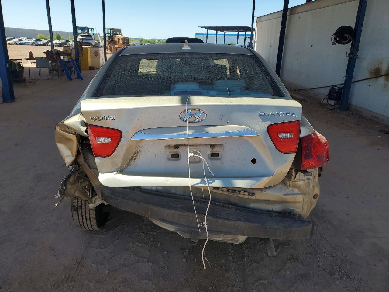 2010 HYUNDAI ELANTRA