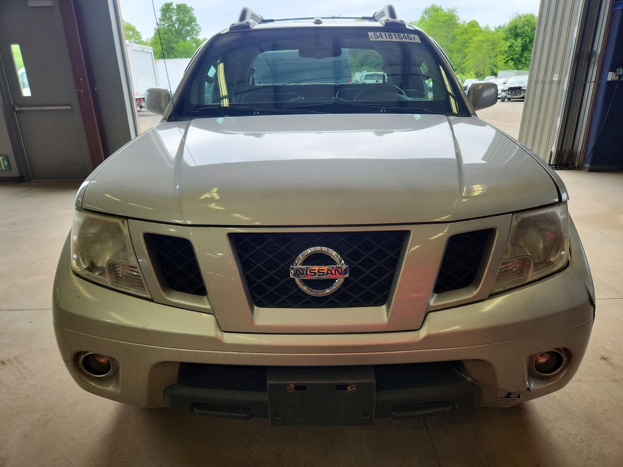 2012 NISSAN FRONTIER