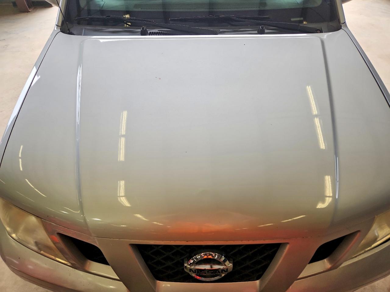 2012 NISSAN FRONTIER
