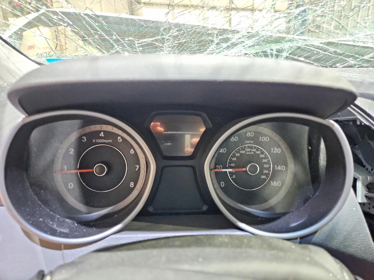2016 HYUNDAI ELANTRA