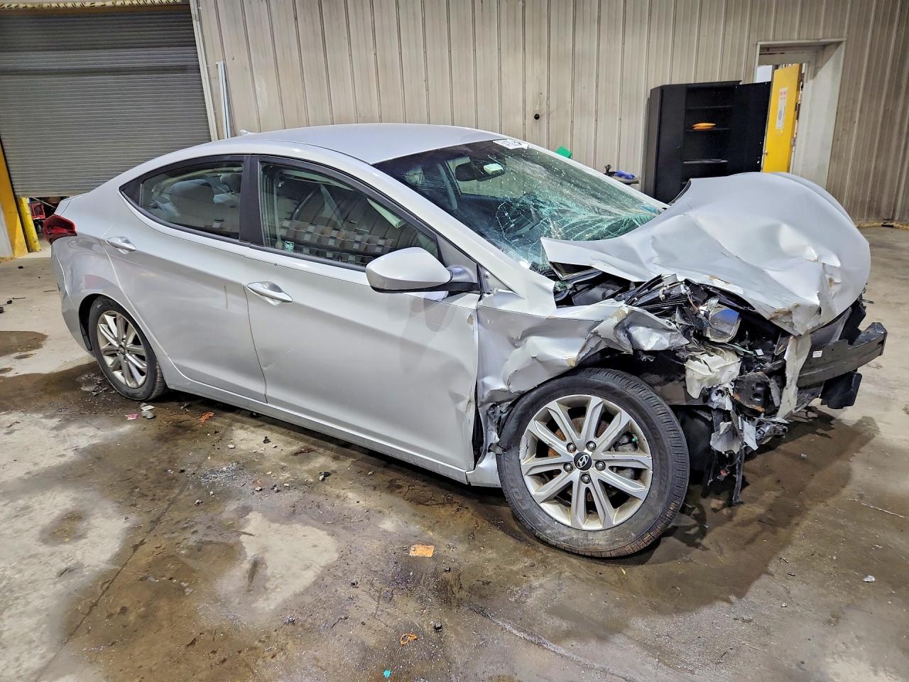 2016 HYUNDAI ELANTRA