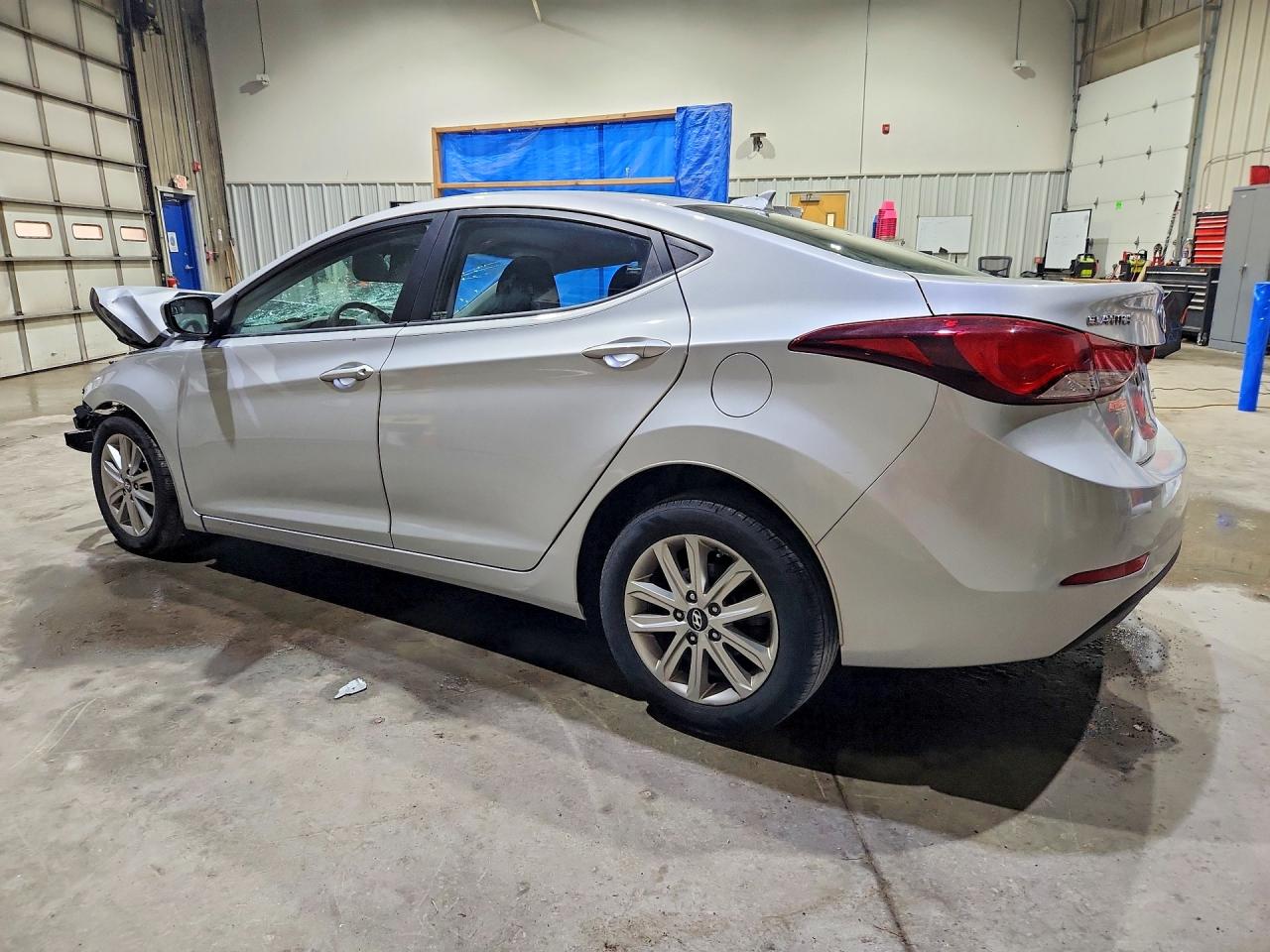 2016 HYUNDAI ELANTRA