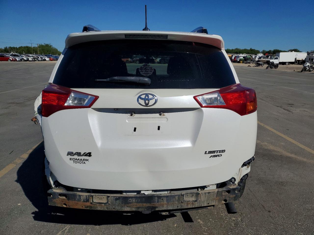 2014 TOYOTA RAV4