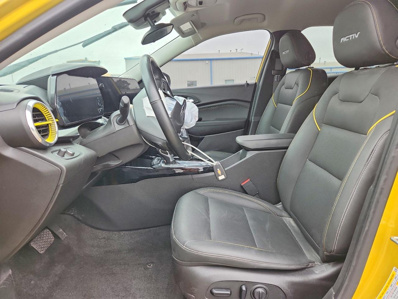 2025 CHEVROLET TRAX