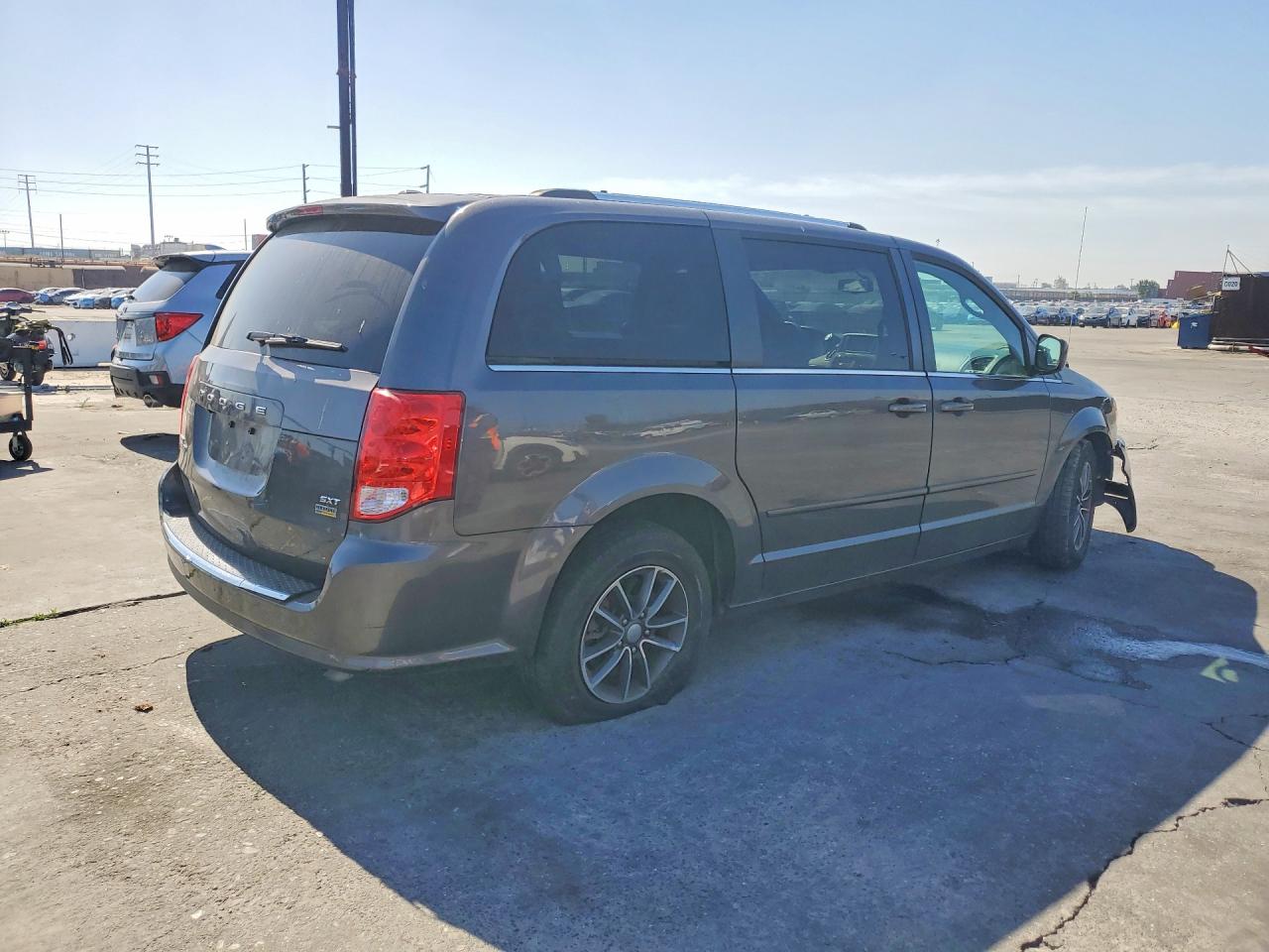 2017 DODGE CARAVAN