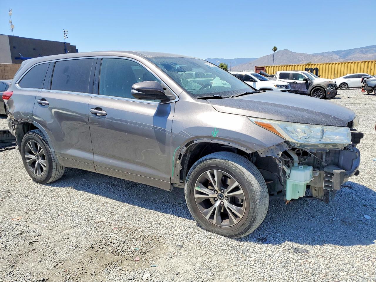 2018 TOYOTA HIGHLANDER