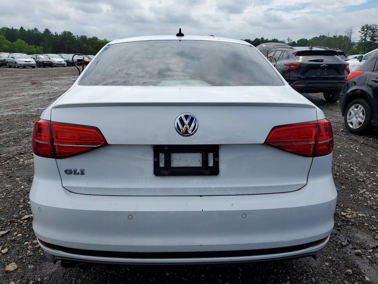 2016 VOLKSWAGEN JETTA
