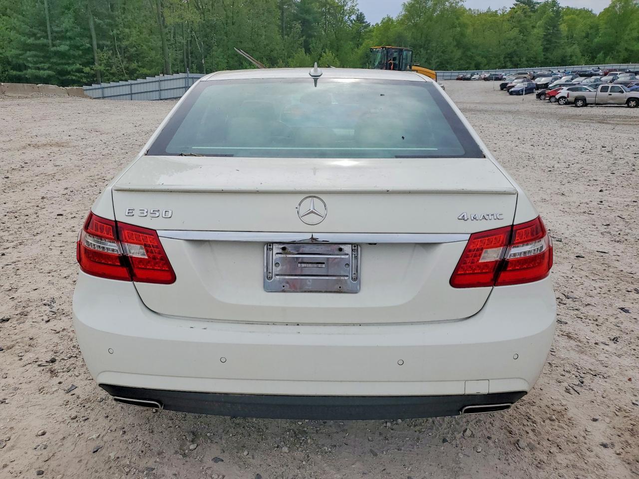 2010 MERCEDES-BENZ E-CLASS