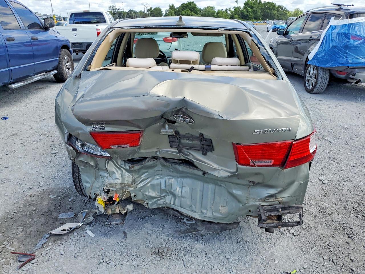2009 HYUNDAI SONATA