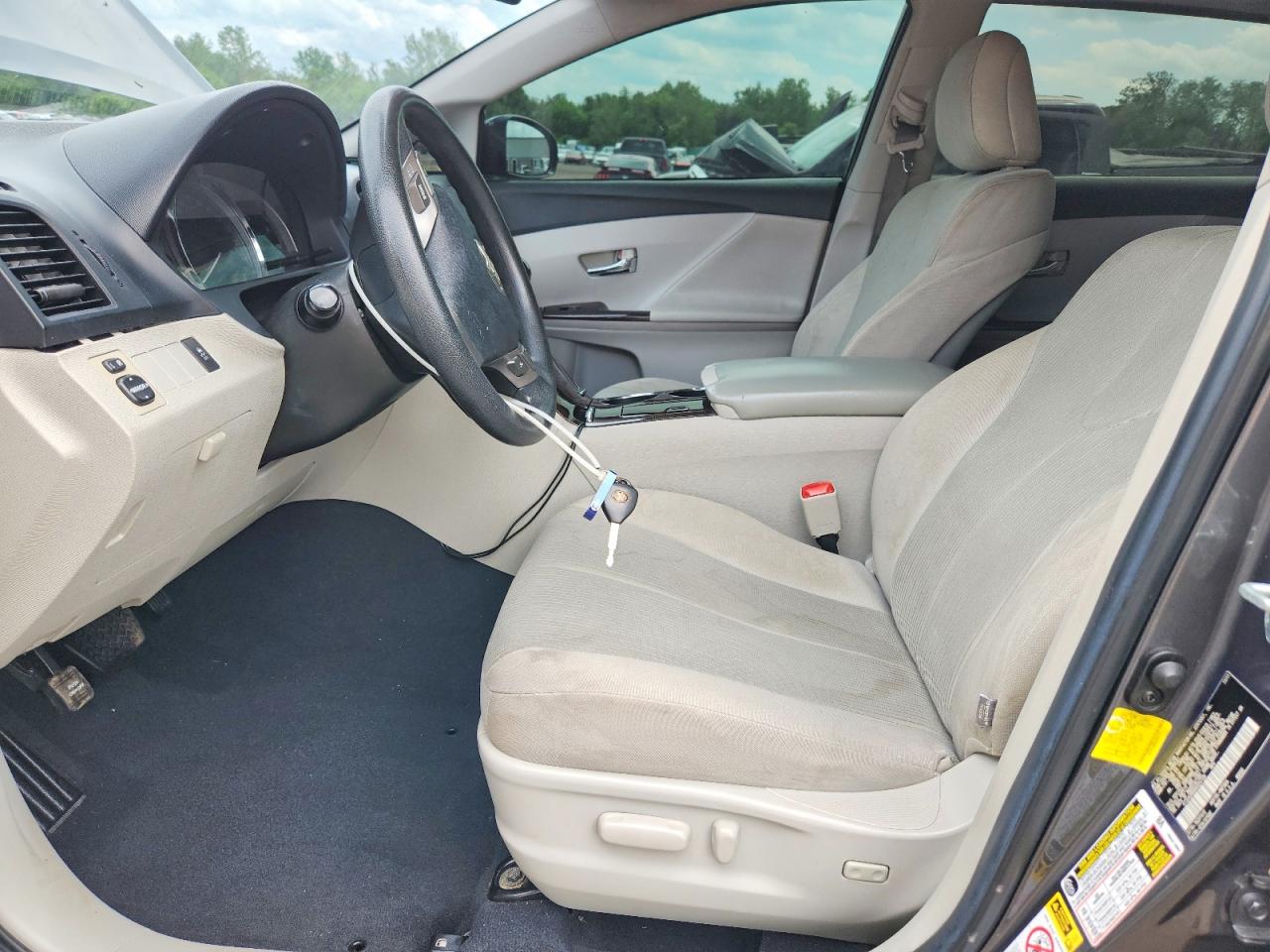 2011 TOYOTA VENZA