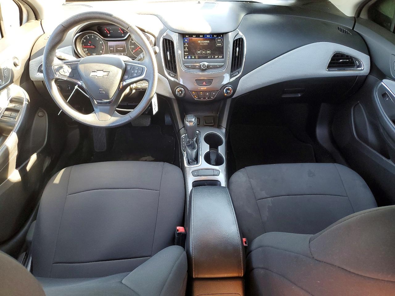 2019 CHEVROLET CRUZE