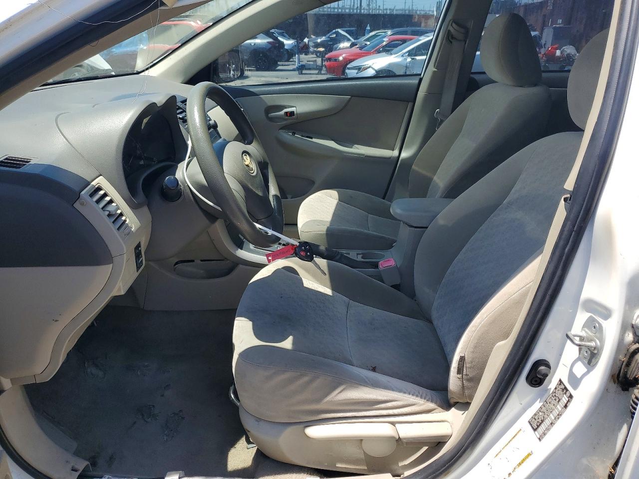 2009 TOYOTA COROLLA