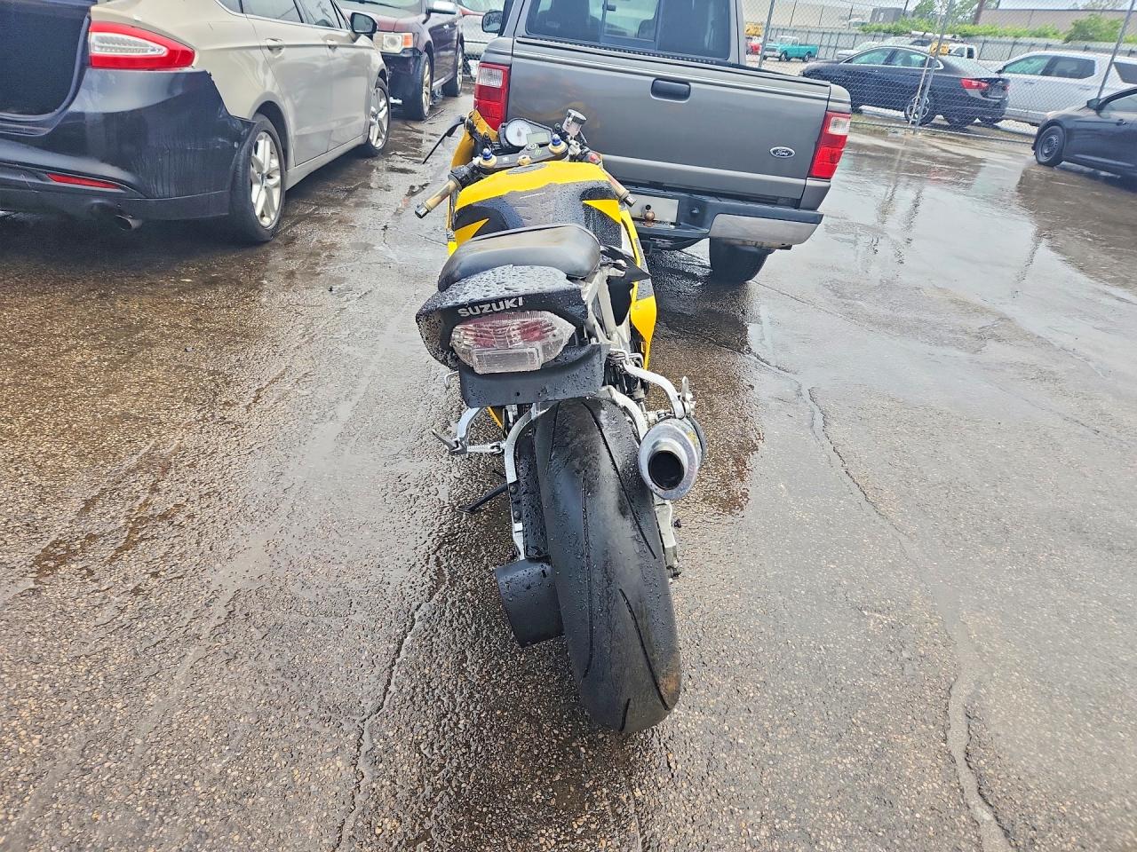 2002 SUZUKI GSXR750
