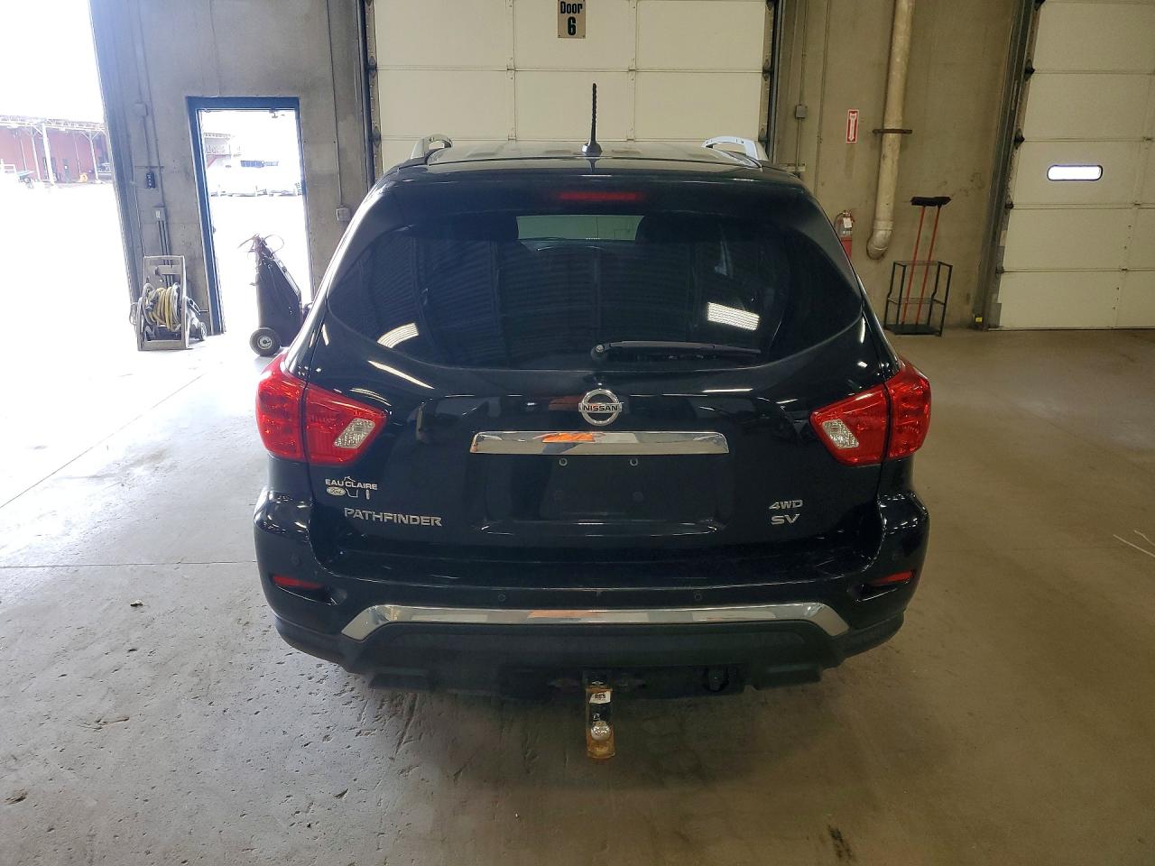 2017 NISSAN PATHFINDER