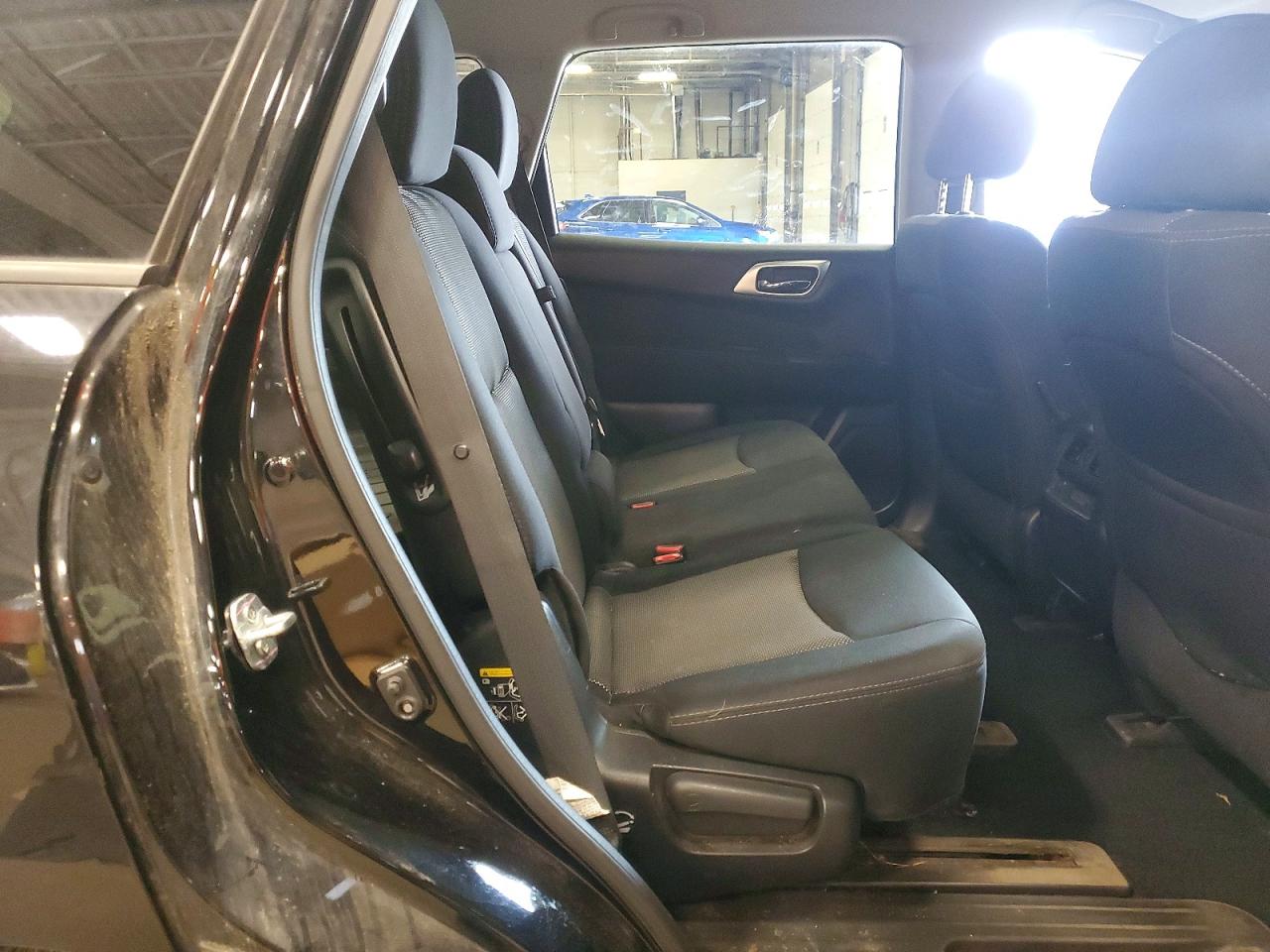 2017 NISSAN PATHFINDER