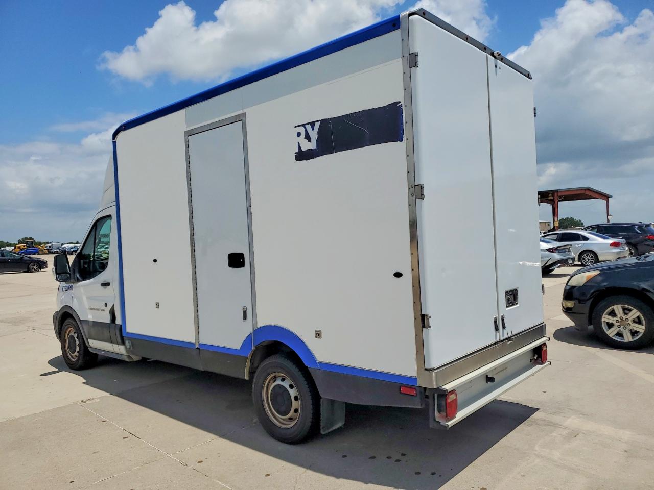2022 FORD TRANSIT